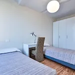 Baian Apartamento Génova