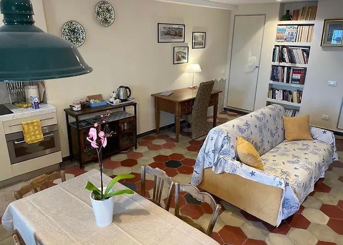 Baian Apartament Genua